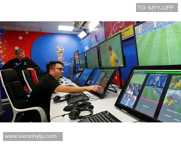 数字化时代下足球战术板的演变与创新探索